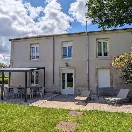 Accueillant 10 Pers Avec Terrasse, Proche Nature, Ideal Pour Famille Et Pmr A - Fr-1-585-12 בית נופש *